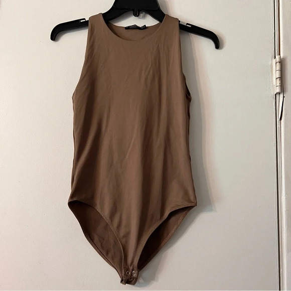 Stradivarius Nude Beige High Neck Bodysuit Neutral Medium Seamless Body Tan - Picture 2 of 4